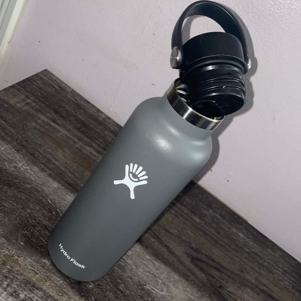 Hydro Flask - Picture 6 of 6